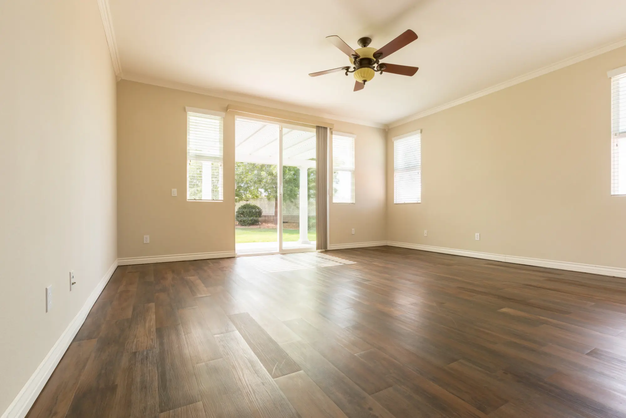 flooring-guy-residential-baseboards-scaled